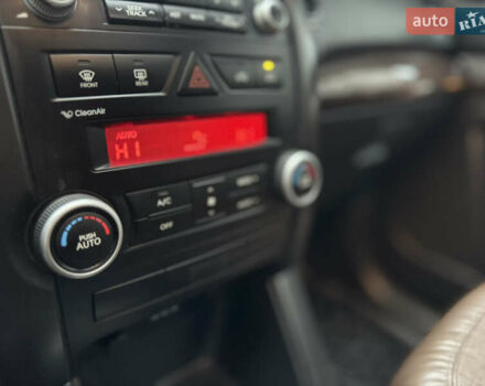 Чорний Кіа Соренто, об'ємом двигуна 2.2 л та пробігом 215 тис. км за 13150 $, фото 30 на Automoto.ua