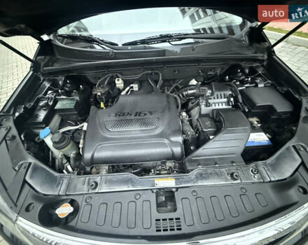 Чорний Кіа Соренто, об'ємом двигуна 2.2 л та пробігом 215 тис. км за 13150 $, фото 59 на Automoto.ua