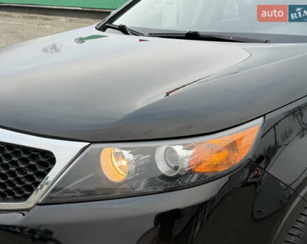 Чорний Кіа Соренто, об'ємом двигуна 2.2 л та пробігом 247 тис. км за 11250 $, фото 18 на Automoto.ua