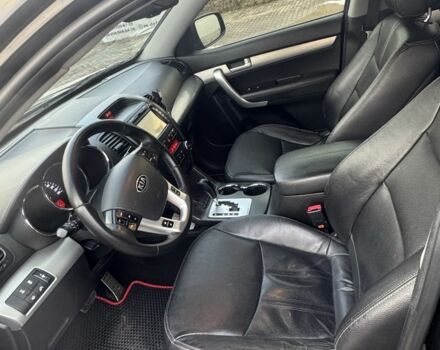 Черный Киа Соренто, объемом двигателя 2.2 л и пробегом 231 тыс. км за 14200 $, фото 4 на Automoto.ua