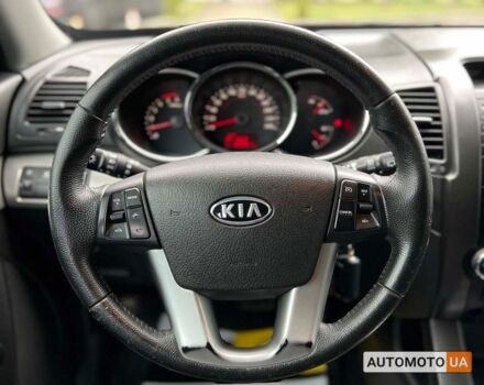 Чорний Кіа Соренто, об'ємом двигуна 2.2 л та пробігом 113 тис. км за 16600 $, фото 13 на Automoto.ua