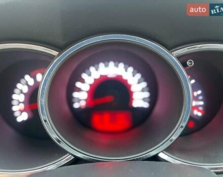 Чорний Кіа Соренто, об'ємом двигуна 2.2 л та пробігом 218 тис. км за 13800 $, фото 31 на Automoto.ua