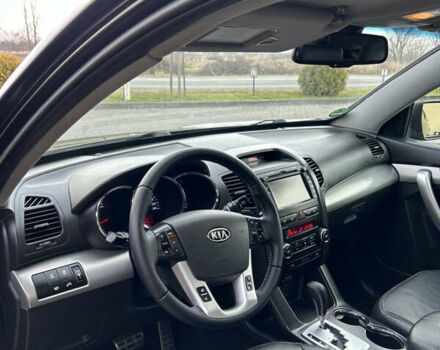 Черный Киа Соренто, объемом двигателя 2.2 л и пробегом 215 тыс. км за 13700 $, фото 49 на Automoto.ua