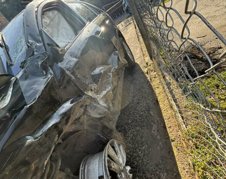 Чорний Кіа Соренто, об'ємом двигуна 2.2 л та пробігом 178 тис. км за 6500 $, фото 4 на Automoto.ua