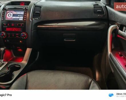 Чорний Кіа Соренто, об'ємом двигуна 0 л та пробігом 194 тис. км за 14800 $, фото 11 на Automoto.ua