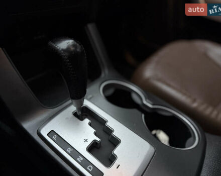 Чорний Кіа Соренто, об'ємом двигуна 2.2 л та пробігом 215 тис. км за 13150 $, фото 29 на Automoto.ua