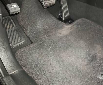 Чорний Кіа Соренто, об'ємом двигуна 0 л та пробігом 194 тис. км за 14800 $, фото 70 на Automoto.ua