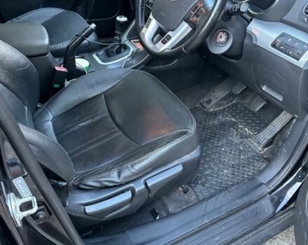 Черный Киа Соренто, объемом двигателя 2.2 л и пробегом 184 тыс. км за 3900 $, фото 2 на Automoto.ua