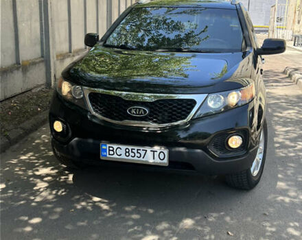 Чорний Кіа Соренто, об'ємом двигуна 2 л та пробігом 160 тис. км за 12500 $, фото 4 на Automoto.ua