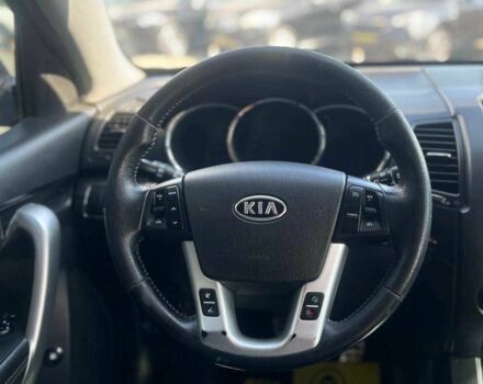 Чорний Кіа Соренто, об'ємом двигуна 2.2 л та пробігом 255 тис. км за 14500 $, фото 13 на Automoto.ua