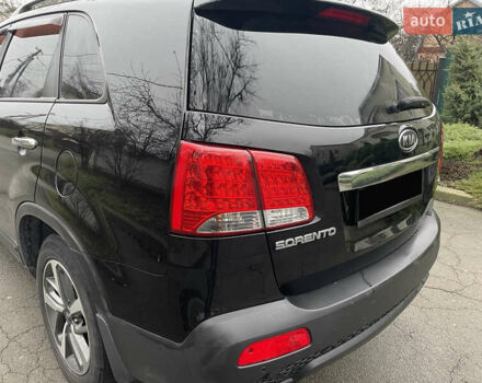 Чорний Кіа Соренто, об'ємом двигуна 2.2 л та пробігом 247 тис. км за 11999 $, фото 24 на Automoto.ua