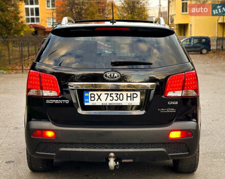 Чорний Кіа Соренто, об'ємом двигуна 2.2 л та пробігом 250 тис. км за 12999 $, фото 4 на Automoto.ua