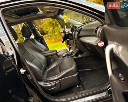 Чорний Кіа Соренто, об'ємом двигуна 2.2 л та пробігом 250 тис. км за 12999 $, фото 11 на Automoto.ua
