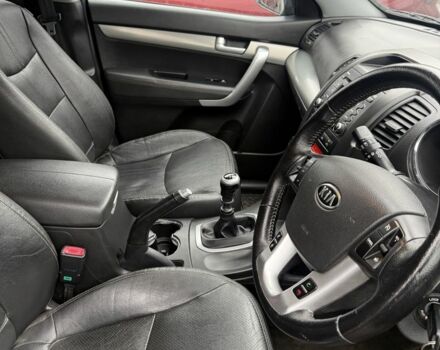 Черный Киа Соренто, объемом двигателя 2.2 л и пробегом 180 тыс. км за 4800 $, фото 4 на Automoto.ua