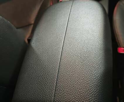 Чорний Кіа Соренто, об'ємом двигуна 0 л та пробігом 194 тис. км за 14800 $, фото 20 на Automoto.ua