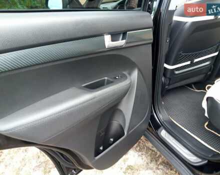 Черный Киа Соренто, объемом двигателя 2.2 л и пробегом 123 тыс. км за 13800 $, фото 9 на Automoto.ua