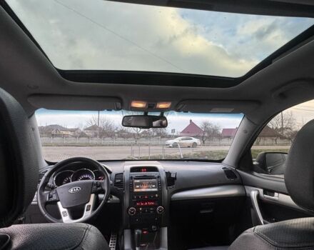 Черный Киа Соренто, объемом двигателя 2.2 л и пробегом 231 тыс. км за 14200 $, фото 2 на Automoto.ua