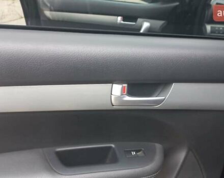 Чорний Кіа Соренто, об'ємом двигуна 2.36 л та пробігом 122 тис. км за 12000 $, фото 9 на Automoto.ua