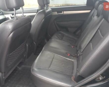 Чорний Кіа Соренто, об'ємом двигуна 2.36 л та пробігом 122 тис. км за 12000 $, фото 15 на Automoto.ua