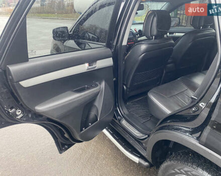 Чорний Кіа Соренто, об'ємом двигуна 2.2 л та пробігом 255 тис. км за 14800 $, фото 15 на Automoto.ua