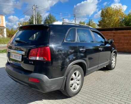 Киа Соренто 2011 в Львове на Automoto.ua Черный Киа Соренто, объемом двигателя 2.4 л и пробегом 300 тыс. км за 11000 $, фото 2 на Automoto.ua