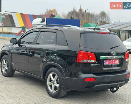 Чорний Кіа Соренто, об'ємом двигуна 2.2 л та пробігом 247 тис. км за 11250 $, фото 8 на Automoto.ua