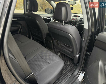 Черный Киа Соренто, объемом двигателя 2.2 л и пробегом 247 тыс. км за 11750 $, фото 32 на Automoto.ua