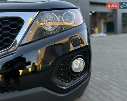 Черный Киа Соренто, объемом двигателя 2.4 л и пробегом 186 тыс. км за 13800 $, фото 17 на Automoto.ua