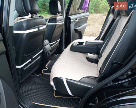 Черный Киа Соренто, объемом двигателя 2.2 л и пробегом 123 тыс. км за 13800 $, фото 10 на Automoto.ua