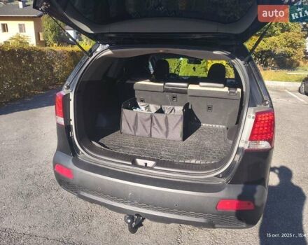 Черный Киа Соренто, объемом двигателя 2.2 л и пробегом 242 тыс. км за 13700 $, фото 21 на Automoto.ua