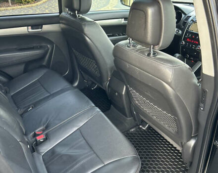 Черный Киа Соренто, объемом двигателя 2.2 л и пробегом 215 тыс. км за 13700 $, фото 75 на Automoto.ua