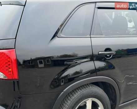 Чорний Кіа Соренто, об'ємом двигуна 2.2 л та пробігом 247 тис. км за 11250 $, фото 29 на Automoto.ua