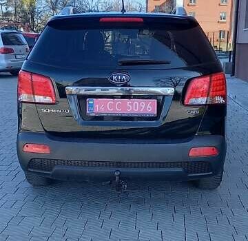 Чорний Кіа Соренто, об'ємом двигуна 2.2 л та пробігом 230 тис. км за 12999 $, фото 3 на Automoto.ua