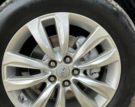 Черный Киа Соренто, объемом двигателя 2.2 л и пробегом 215 тыс. км за 13700 $, фото 18 на Automoto.ua