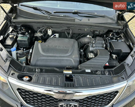 Черный Киа Соренто, объемом двигателя 2.2 л и пробегом 215 тыс. км за 13700 $, фото 104 на Automoto.ua