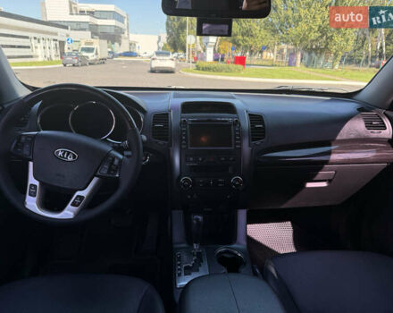 Черный Киа Соренто, объемом двигателя 2.2 л и пробегом 183 тыс. км за 13500 $, фото 18 на Automoto.ua