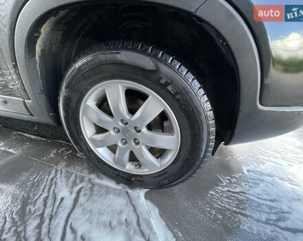 Чорний Кіа Соренто, об'ємом двигуна 2.4 л та пробігом 100 тис. км за 11500 $, фото 12 на Automoto.ua