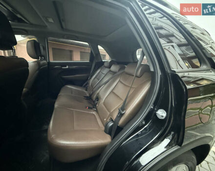 Чорний Кіа Соренто, об'ємом двигуна 2.2 л та пробігом 215 тис. км за 13150 $, фото 35 на Automoto.ua