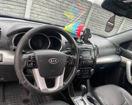 Черный Киа Соренто, объемом двигателя 0 л и пробегом 222 тыс. км за 12000 $, фото 2 на Automoto.ua