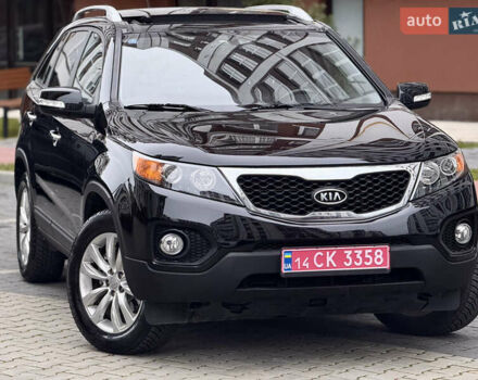 Чорний Кіа Соренто, об'ємом двигуна 2.2 л та пробігом 215 тис. км за 13150 $, фото 4 на Automoto.ua