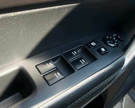 Чорний Кіа Соренто, об'ємом двигуна 2.2 л та пробігом 255 тис. км за 14500 $, фото 8 на Automoto.ua