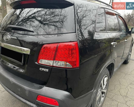 Чорний Кіа Соренто, об'ємом двигуна 2.2 л та пробігом 247 тис. км за 11999 $, фото 23 на Automoto.ua