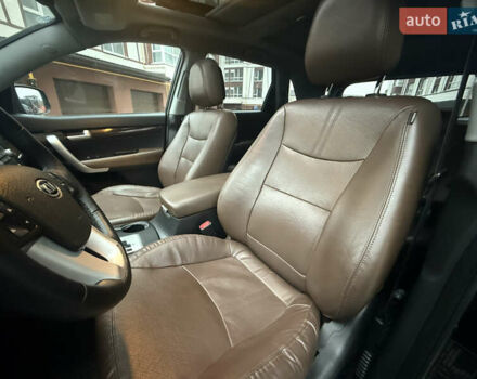 Чорний Кіа Соренто, об'ємом двигуна 2.2 л та пробігом 215 тис. км за 13150 $, фото 26 на Automoto.ua