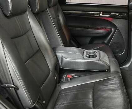 Чорний Кіа Соренто, об'ємом двигуна 0 л та пробігом 194 тис. км за 14800 $, фото 10 на Automoto.ua