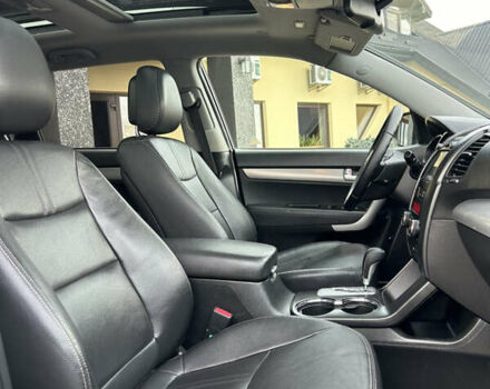 Черный Киа Соренто, объемом двигателя 2.2 л и пробегом 215 тыс. км за 13700 $, фото 46 на Automoto.ua