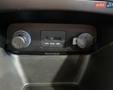 Чорний Кіа Соренто, об'ємом двигуна 2.2 л та пробігом 153 тис. км за 15450 $, фото 23 на Automoto.ua