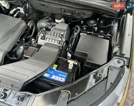 Черный Киа Соренто, объемом двигателя 2.2 л и пробегом 203 тыс. км за 15500 $, фото 44 на Automoto.ua