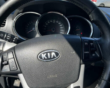 Чорний Кіа Соренто, об'ємом двигуна 2.4 л та пробігом 143 тис. км за 13100 $, фото 12 на Automoto.ua