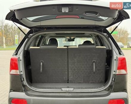 Чорний Кіа Соренто, об'ємом двигуна 2.2 л та пробігом 213 тис. км за 14499 $, фото 47 на Automoto.ua