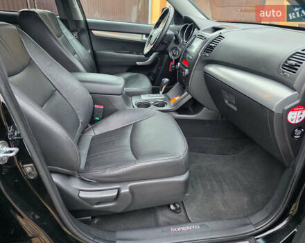 Черный Киа Соренто, объемом двигателя 2.2 л и пробегом 158 тыс. км за 13999 $, фото 31 на Automoto.ua